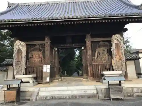 志度寺の山門・神門