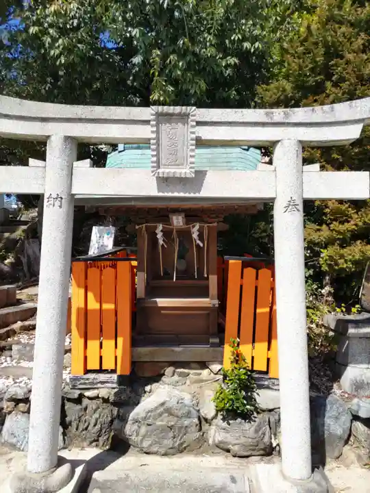 折上稲荷神社の鳥居