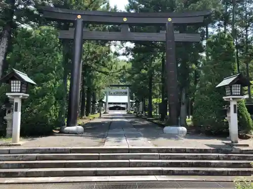 山梨縣護國神社の鳥居