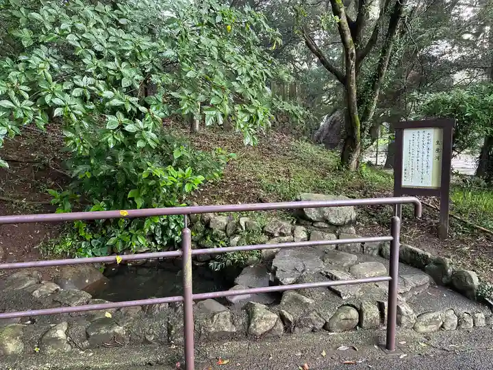 都萬神社のその他建物