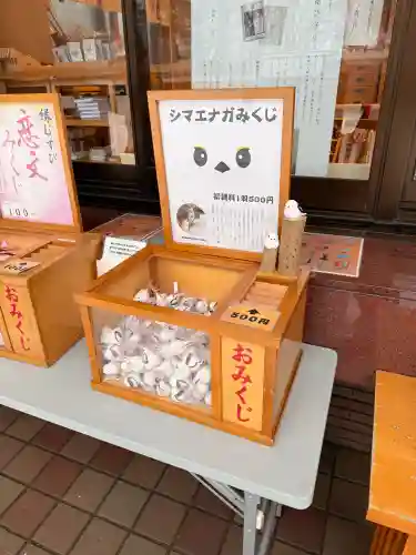 帯廣神社の{uncategorized: "未分類", other: "その他", undefined: "問題あり", building: "その他建物", grave: "お墓", sacred_gate: "鳥居", guardian: "狛犬", statue: "像", buddha: "仏像", history: "歴史", nature: "自然", garden: "庭園", animal: "動物", pagoda: "塔", temizu: "手水舎", mountain_gate: "山門・神門", sanctuary: "本殿・本堂", subordinate: "末社・摂社", art: "芸術", scenery: "景色", jizo: "地蔵", ema: "絵馬", goshuin: "御朱印", omikuji: "おみくじ", items: "授与品その他", amulet: "お守り", goshuincho: "御朱印帳", eats: "食事", festival: "お祭り", votive_dance: "神楽", shichigosan: "七五三参", wedding: "結婚式", experience: "体験その他", initially: "初詣", around: "周辺", anti_infection: "感染症対策"}