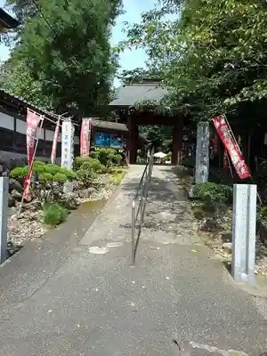 真照寺の山門・神門