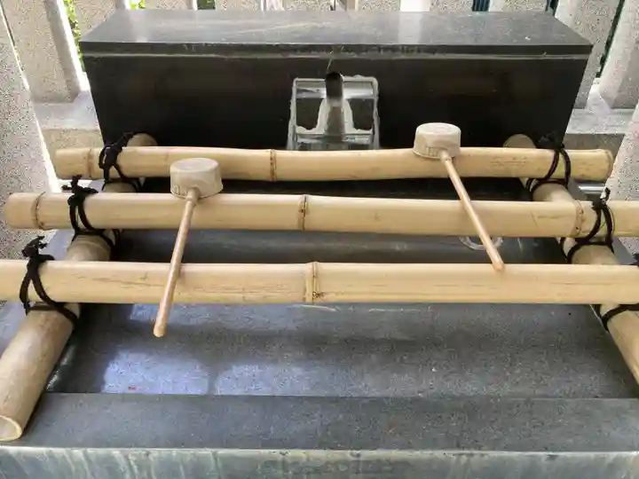 宮益御嶽神社の手水舎