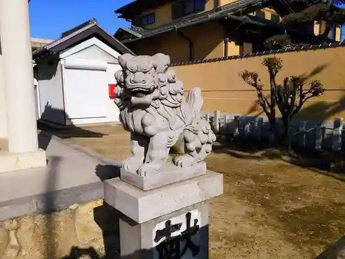 山神社の狛犬