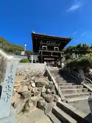 長生寺の山門