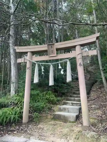 石上布都魂神社(岡山県)