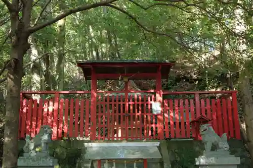 闘鶏神社の周辺