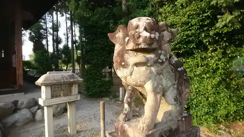 熊野神社の狛犬