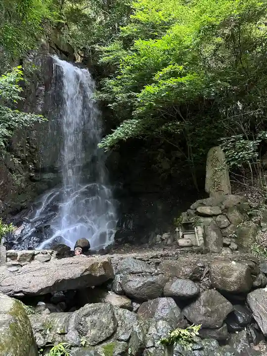 石上神社(奈良県)
