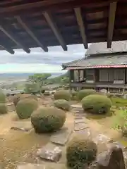 行基寺の庭園