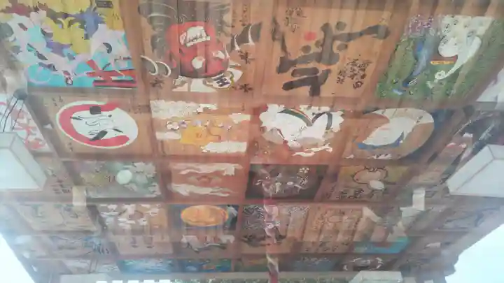 於菊稲荷神社の芸術