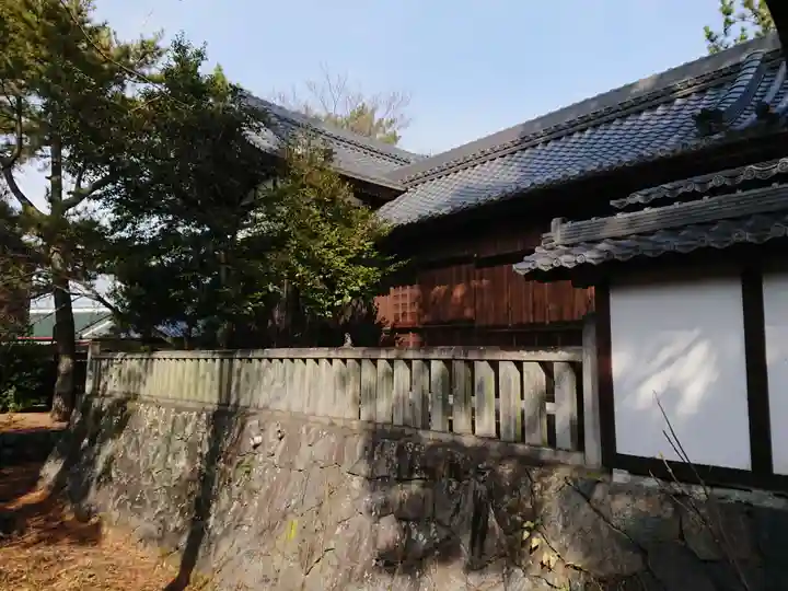稲荷神社(伏見屋稲荷神社)の本殿・本堂