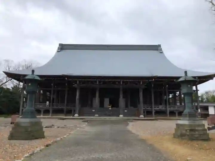 勝興寺の本殿・本堂