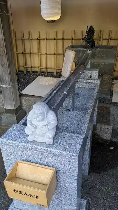 菊名神社の手水舎