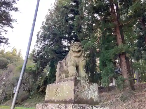 大宮温泉神社の狛犬