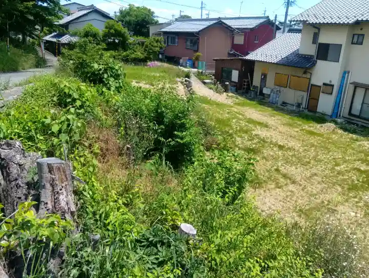 延命寺(廃寺)の{uncategorized: "未分類", other: "その他", undefined: "問題あり", building: "その他建物", grave: "お墓", sacred_gate: "鳥居", guardian: "狛犬", statue: "像", buddha: "仏像", history: "歴史", nature: "自然", garden: "庭園", animal: "動物", pagoda: "塔", temizu: "手水舎", mountain_gate: "山門・神門", sanctuary: "本殿・本堂", subordinate: "末社・摂社", art: "芸術", scenery: "景色", jizo: "地蔵", ema: "絵馬", goshuin: "御朱印", omikuji: "おみくじ", items: "授与品その他", amulet: "お守り", goshuincho: "御朱印帳", eats: "食事", festival: "お祭り", votive_dance: "神楽", shichigosan: "七五三参", wedding: "結婚式", experience: "体験その他", initially: "初詣", around: "周辺", anti_infection: "感染症対策"}