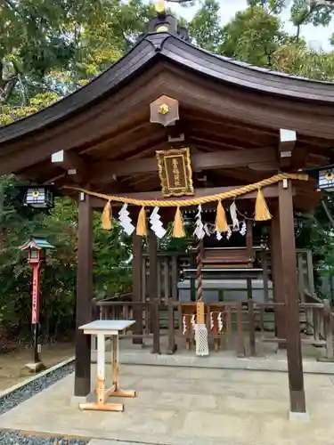 辛國神社の本殿