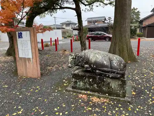 美奈宜神社の狛犬