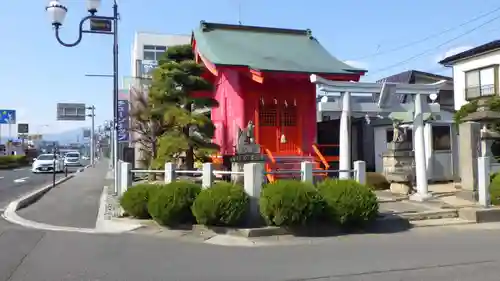 篠葉沢稲荷神社の本殿