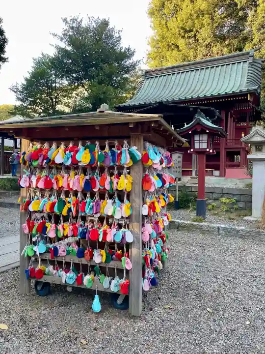 武蔵一宮氷川神社の{uncategorized: "未分類", other: "その他", undefined: "問題あり", building: "その他建物", grave: "お墓", sacred_gate: "鳥居", guardian: "狛犬", statue: "像", buddha: "仏像", history: "歴史", nature: "自然", garden: "庭園", animal: "動物", pagoda: "塔", temizu: "手水舎", mountain_gate: "山門・神門", sanctuary: "本殿・本堂", subordinate: "末社・摂社", art: "芸術", scenery: "景色", jizo: "地蔵", ema: "絵馬", goshuin: "御朱印", omikuji: "おみくじ", items: "授与品その他", amulet: "お守り", goshuincho: "御朱印帳", eats: "食事", festival: "お祭り", votive_dance: "神楽", shichigosan: "七五三参", wedding: "結婚式", experience: "体験その他", initially: "初詣", around: "周辺", anti_infection: "感染症対策"}