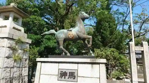 赤須賀神明社の像