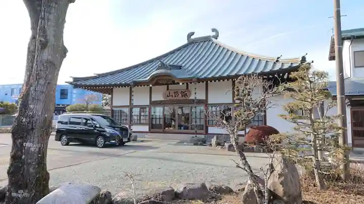 玄清寺の本殿・本堂