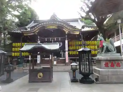 豊川稲荷東京別院の本殿・本堂