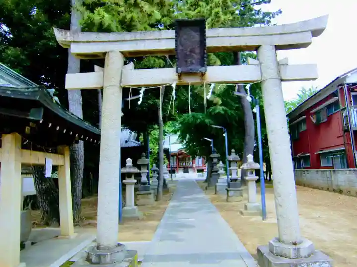 柴又八幡神社の鳥居