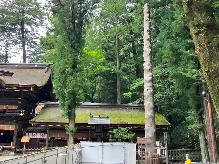 諏訪大社下社春宮(長野県)