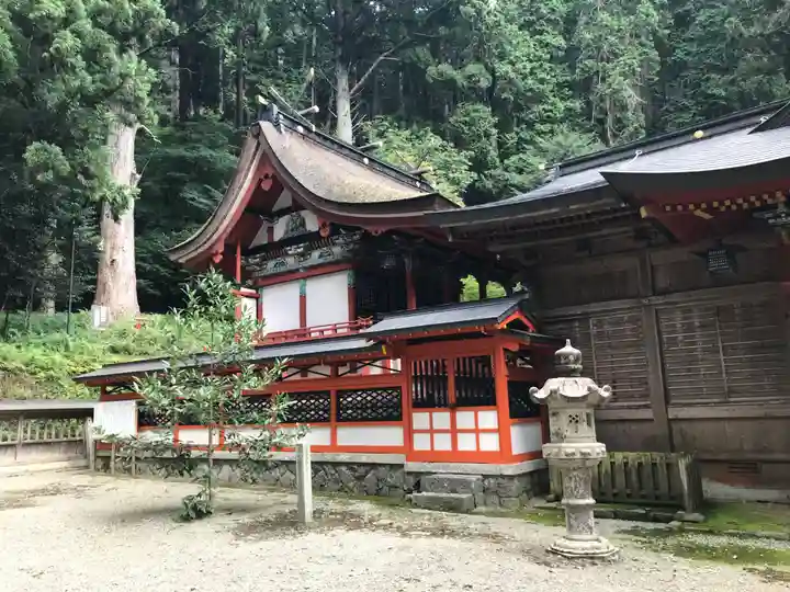 御形神社の本殿・本堂