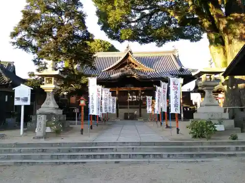 西大寺の本殿