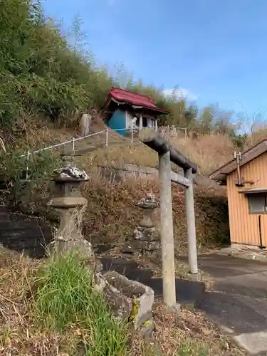 神社(名称不明)の鳥居