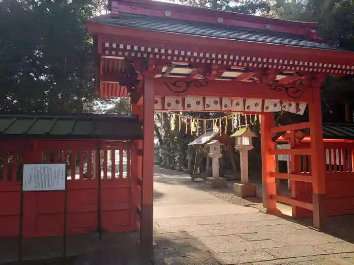 息栖神社の山門・神門