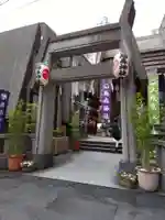 烏森神社の鳥居