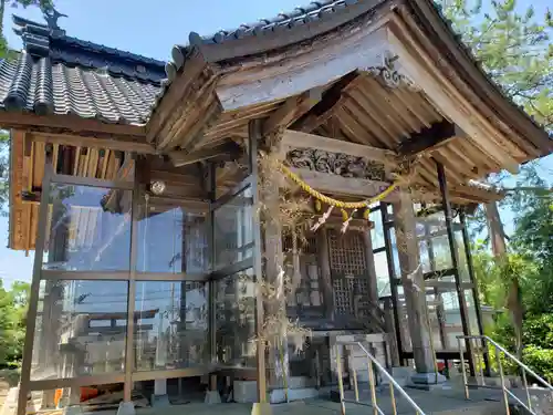 本保神社の本殿・本堂