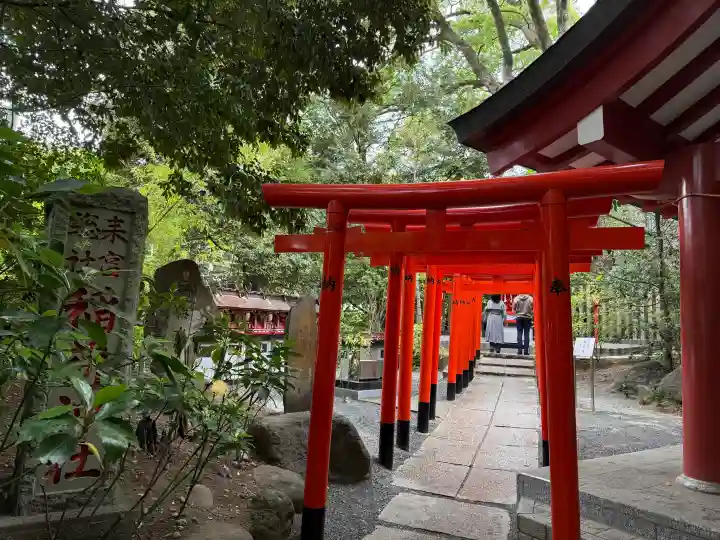 來宮神社の{uncategorized: "未分類", other: "その他", undefined: "問題あり", building: "その他建物", grave: "お墓", sacred_gate: "鳥居", guardian: "狛犬", statue: "像", buddha: "仏像", history: "歴史", nature: "自然", garden: "庭園", animal: "動物", pagoda: "塔", temizu: "手水舎", mountain_gate: "山門・神門", sanctuary: "本殿・本堂", subordinate: "末社・摂社", art: "芸術", scenery: "景色", jizo: "地蔵", ema: "絵馬", goshuin: "御朱印", omikuji: "おみくじ", items: "授与品その他", amulet: "お守り", goshuincho: "御朱印帳", eats: "食事", festival: "お祭り", votive_dance: "神楽", shichigosan: "七五三参", wedding: "結婚式", experience: "体験その他", initially: "初詣", around: "周辺", anti_infection: "感染症対策"}