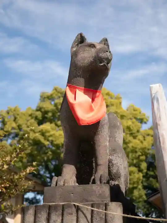 箭弓稲荷神社の{uncategorized: "未分類", other: "その他", undefined: "問題あり", building: "その他建物", grave: "お墓", sacred_gate: "鳥居", guardian: "狛犬", statue: "像", buddha: "仏像", history: "歴史", nature: "自然", garden: "庭園", animal: "動物", pagoda: "塔", temizu: "手水舎", mountain_gate: "山門・神門", sanctuary: "本殿・本堂", subordinate: "末社・摂社", art: "芸術", scenery: "景色", jizo: "地蔵", ema: "絵馬", goshuin: "御朱印", omikuji: "おみくじ", items: "授与品その他", amulet: "お守り", goshuincho: "御朱印帳", eats: "食事", festival: "お祭り", votive_dance: "神楽", shichigosan: "七五三参", wedding: "結婚式", experience: "体験その他", initially: "初詣", around: "周辺", anti_infection: "感染症対策"}