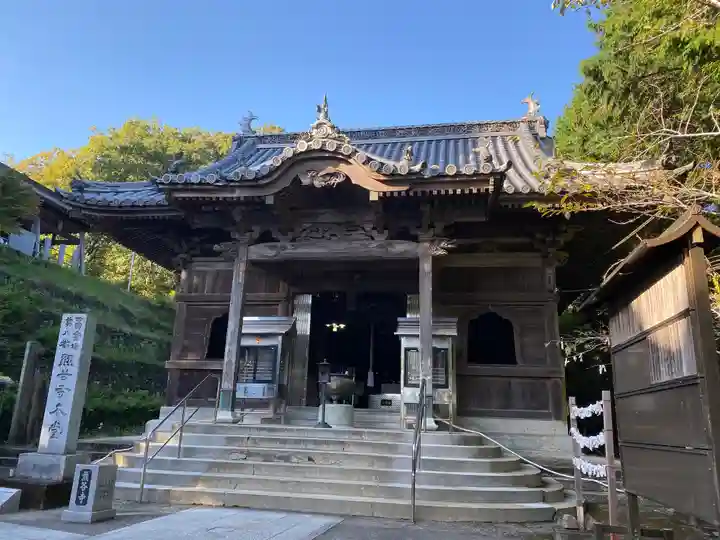 熊谷寺の本殿・本堂