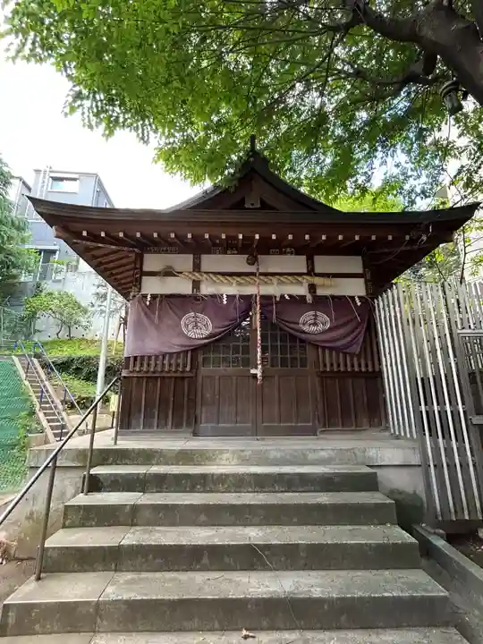 出世稲荷神社(春日稲荷神社)(東京都)