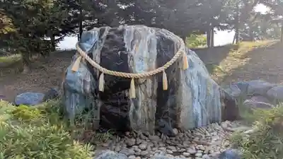 いで湯の磐座の本殿・本堂