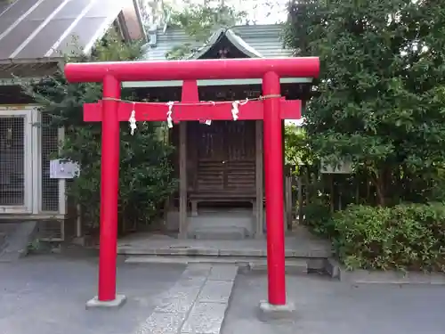 稲毛神社の末社