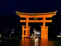 厳島神社の鳥居