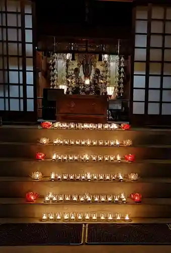 浄土宗　西念寺の本殿・本堂