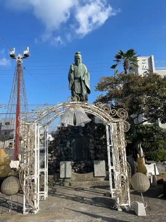 寝太郎荒神社(山口県)