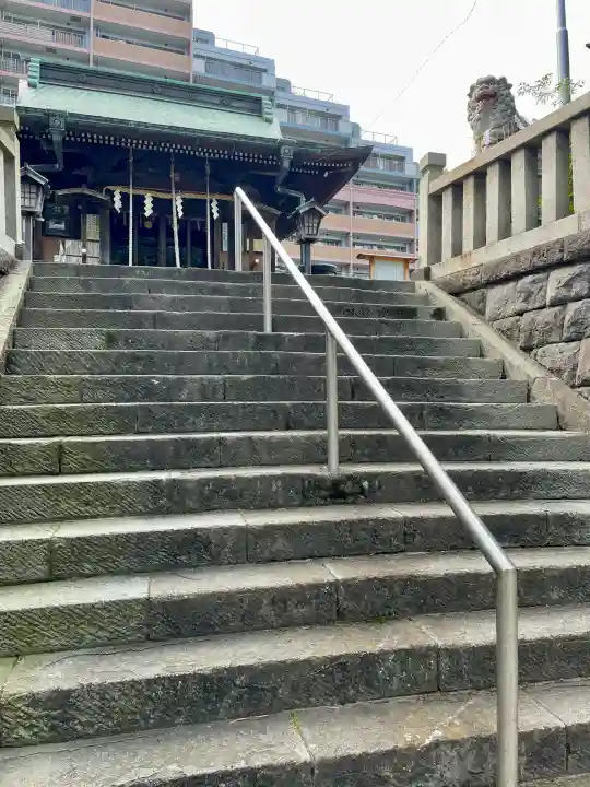 子之神社の{uncategorized: "未分類", other: "その他", undefined: "問題あり", building: "その他建物", grave: "お墓", sacred_gate: "鳥居", guardian: "狛犬", statue: "像", buddha: "仏像", history: "歴史", nature: "自然", garden: "庭園", animal: "動物", pagoda: "塔", temizu: "手水舎", mountain_gate: "山門・神門", sanctuary: "本殿・本堂", subordinate: "末社・摂社", art: "芸術", scenery: "景色", jizo: "地蔵", ema: "絵馬", goshuin: "御朱印", omikuji: "おみくじ", items: "授与品その他", amulet: "お守り", goshuincho: "御朱印帳", eats: "食事", festival: "お祭り", votive_dance: "神楽", shichigosan: "七五三参", wedding: "結婚式", experience: "体験その他", initially: "初詣", around: "周辺", anti_infection: "感染症対策"}