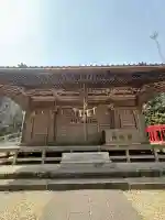 白山神社の{uncategorized: "未分類", other: "その他", undefined: "問題あり", building: "その他建物", grave: "お墓", sacred_gate: "鳥居", guardian: "狛犬", statue: "像", buddha: "仏像", history: "歴史", nature: "自然", garden: "庭園", animal: "動物", pagoda: "塔", temizu: "手水舎", mountain_gate: "山門・神門", sanctuary: "本殿・本堂", subordinate: "末社・摂社", art: "芸術", scenery: "景色", jizo: "地蔵", ema: "絵馬", goshuin: "御朱印", omikuji: "おみくじ", items: "授与品その他", amulet: "お守り", goshuincho: "御朱印帳", eats: "食事", festival: "お祭り", votive_dance: "神楽", shichigosan: "七五三参", wedding: "結婚式", experience: "体験その他", initially: "初詣", around: "周辺", anti_infection: "感染症対策"}