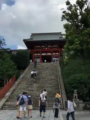 鶴岡八幡宮の山門・神門
