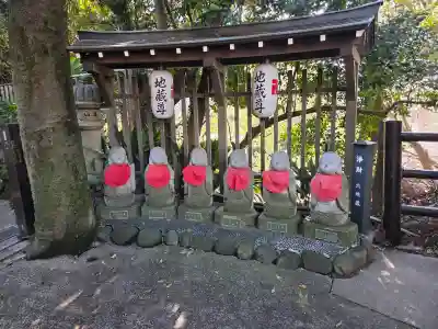 大圓寺の{uncategorized: "未分類", other: "その他", undefined: "問題あり", building: "その他建物", grave: "お墓", sacred_gate: "鳥居", guardian: "狛犬", statue: "像", buddha: "仏像", history: "歴史", nature: "自然", garden: "庭園", animal: "動物", pagoda: "塔", temizu: "手水舎", mountain_gate: "山門・神門", sanctuary: "本殿・本堂", subordinate: "末社・摂社", art: "芸術", scenery: "景色", jizo: "地蔵", ema: "絵馬", goshuin: "御朱印", omikuji: "おみくじ", items: "授与品その他", amulet: "お守り", goshuincho: "御朱印帳", eats: "食事", festival: "お祭り", votive_dance: "神楽", shichigosan: "七五三参", wedding: "結婚式", experience: "体験その他", initially: "初詣", around: "周辺", anti_infection: "感染症対策"}