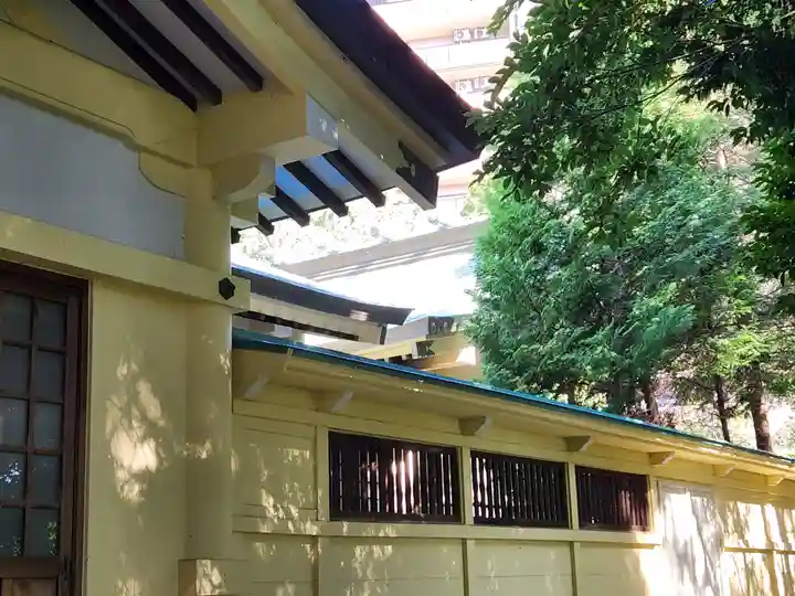 白山神社の本殿・本堂