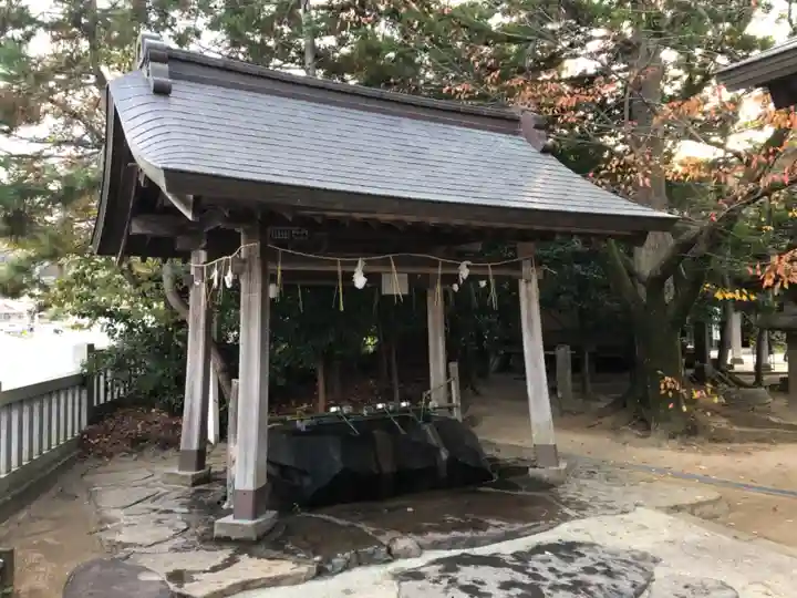 八重垣神社の手水舎